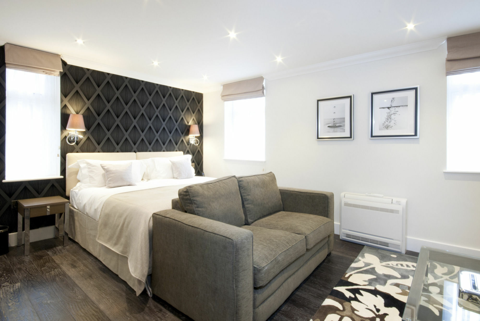 Ashburn Court 4* London