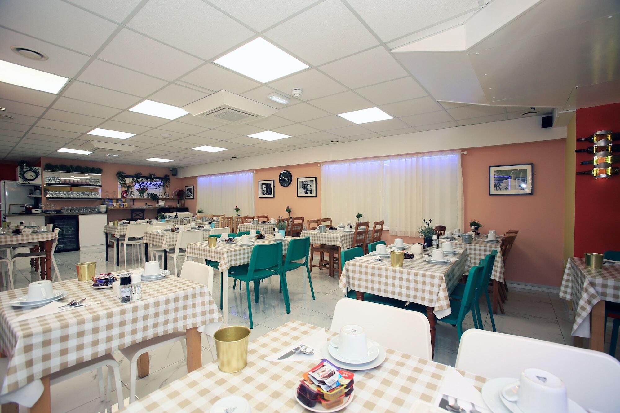 Hotell Grantly 3*