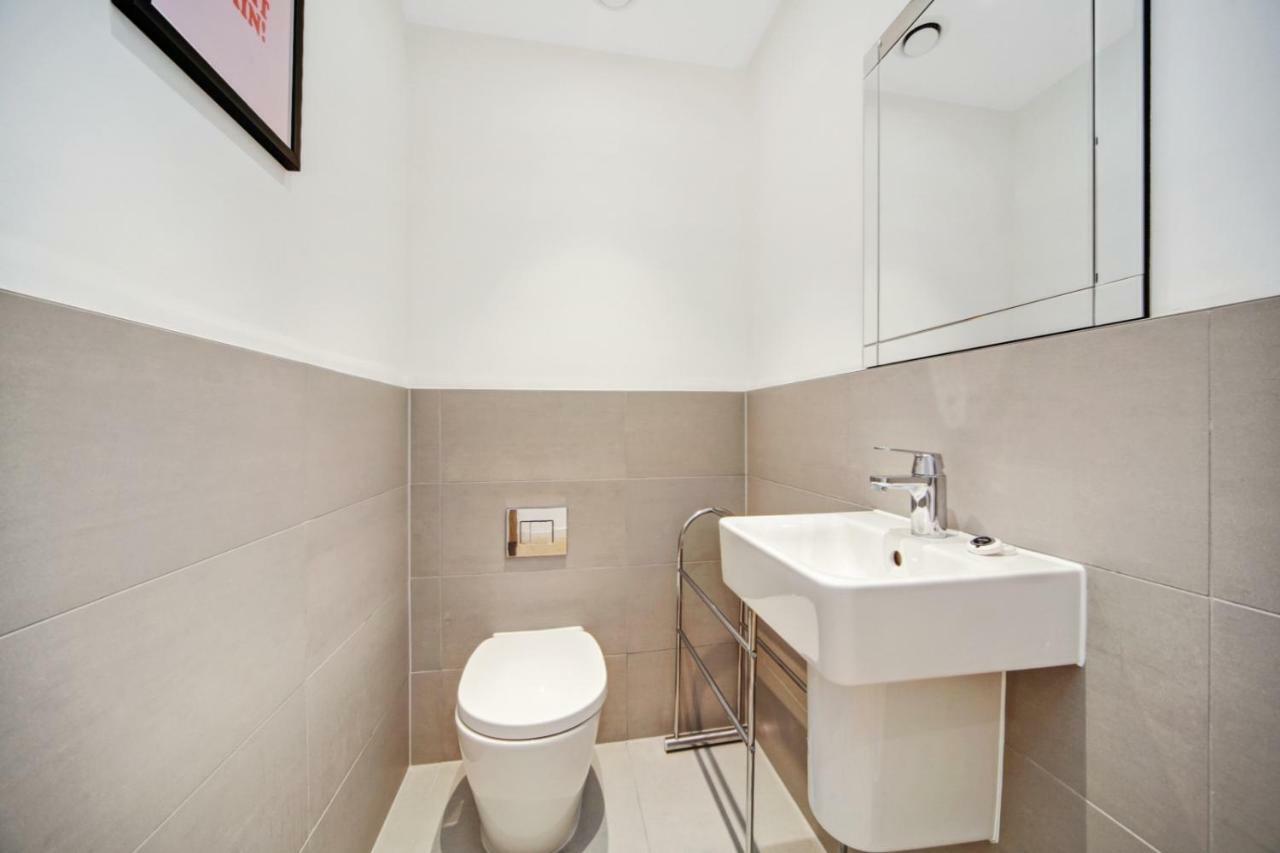 Stylish Near Central Free Wifi * London