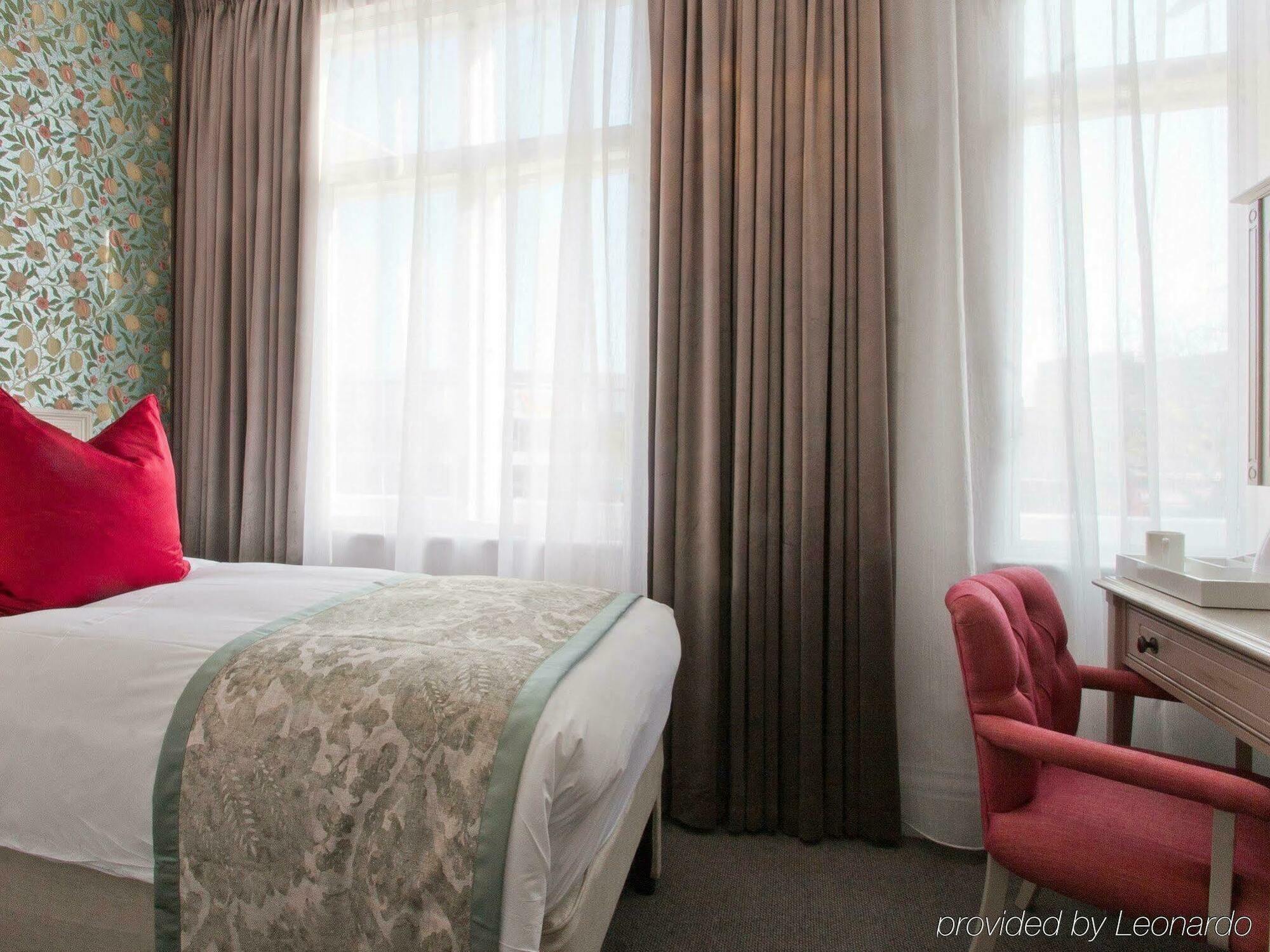 W12 Hotel