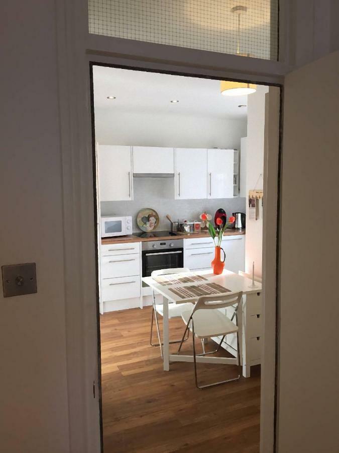 Apartment Dimorra London