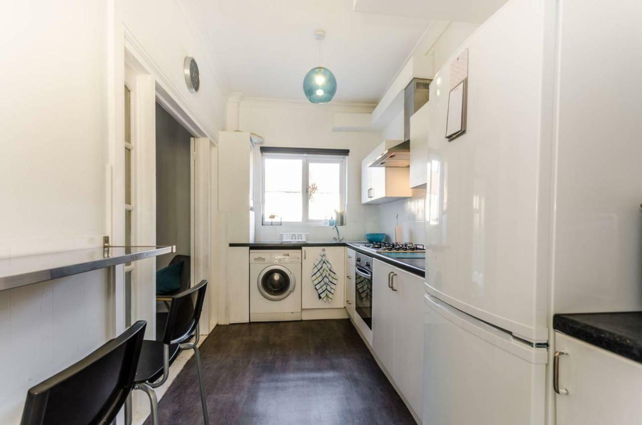 15 Grosvenor Road Guest house London