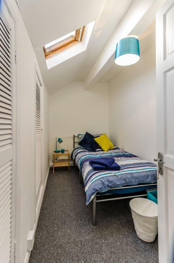 15 Grosvenor Road Guest house London