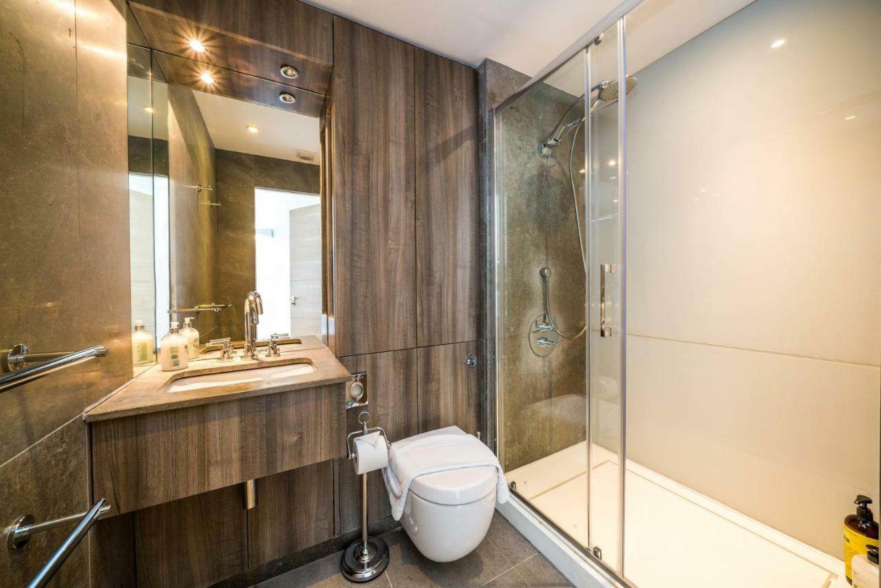 Aquarius House Apartment London