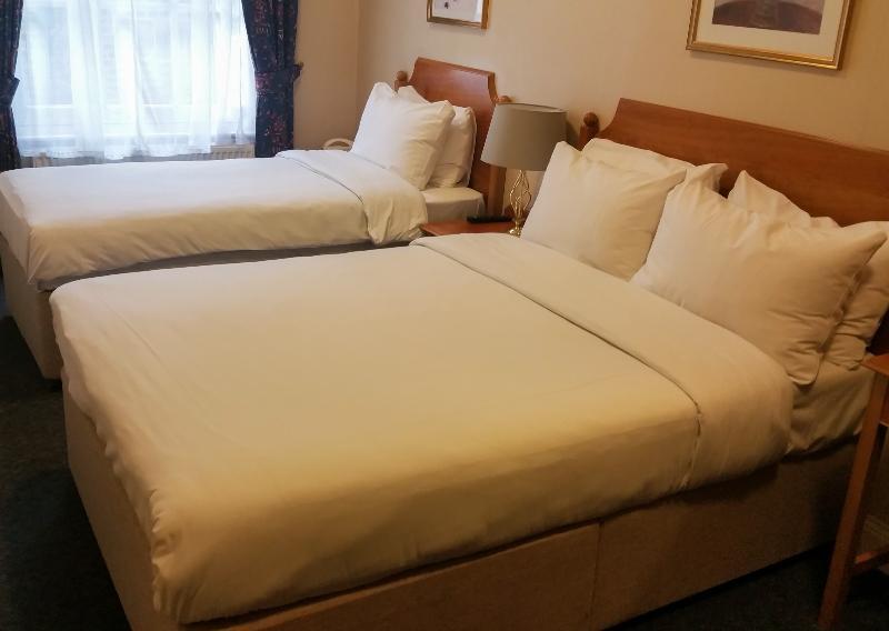 Victor - Victoria 4*
