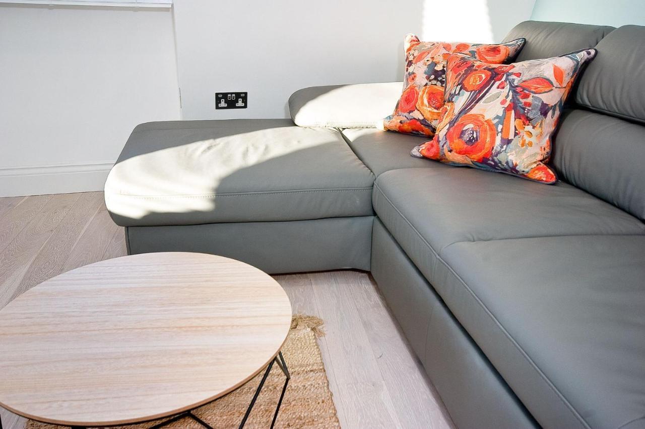 Interlude House E Penthouse By Living Ferienhaus *