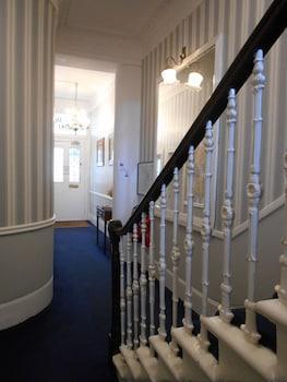 Hotel Parkwood London