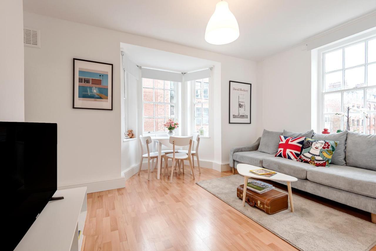 Apartment Modern One Bedroom Victoria