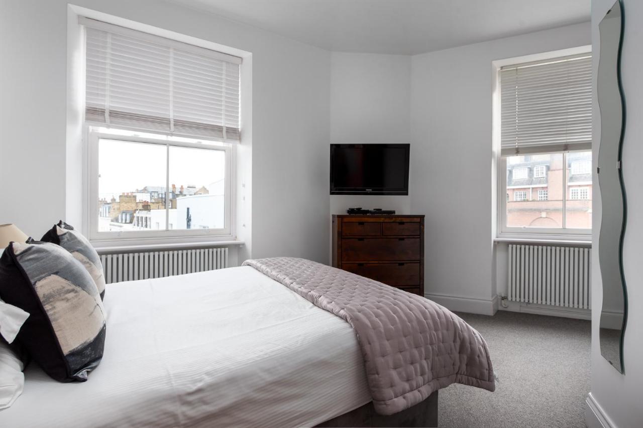 Chelsea Apartahotel