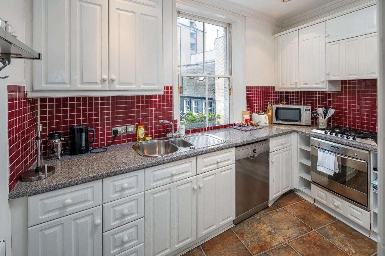 Victorian House 2 Bed/2 Bath Next To Barbican Tube London