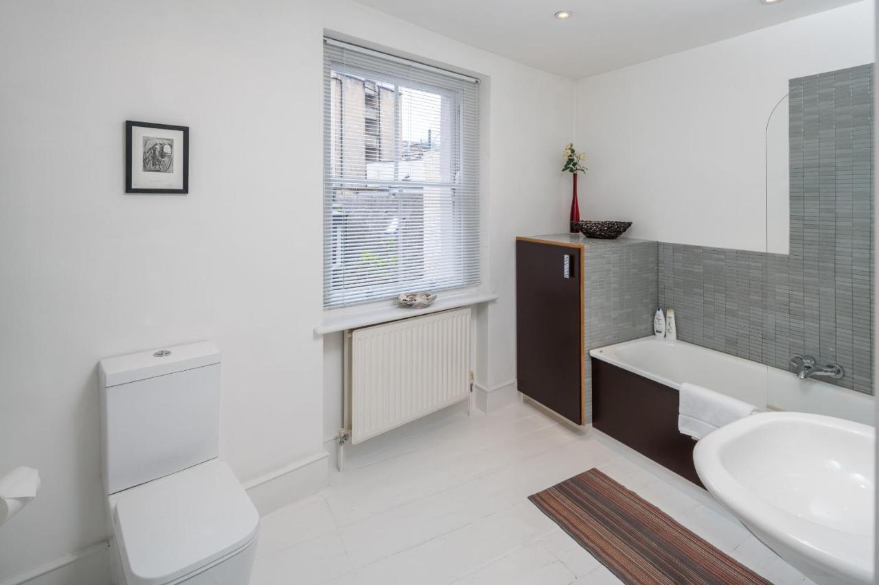 Apartment Victorian House 2 Bed/2 Bath Next To Barbican Tube London