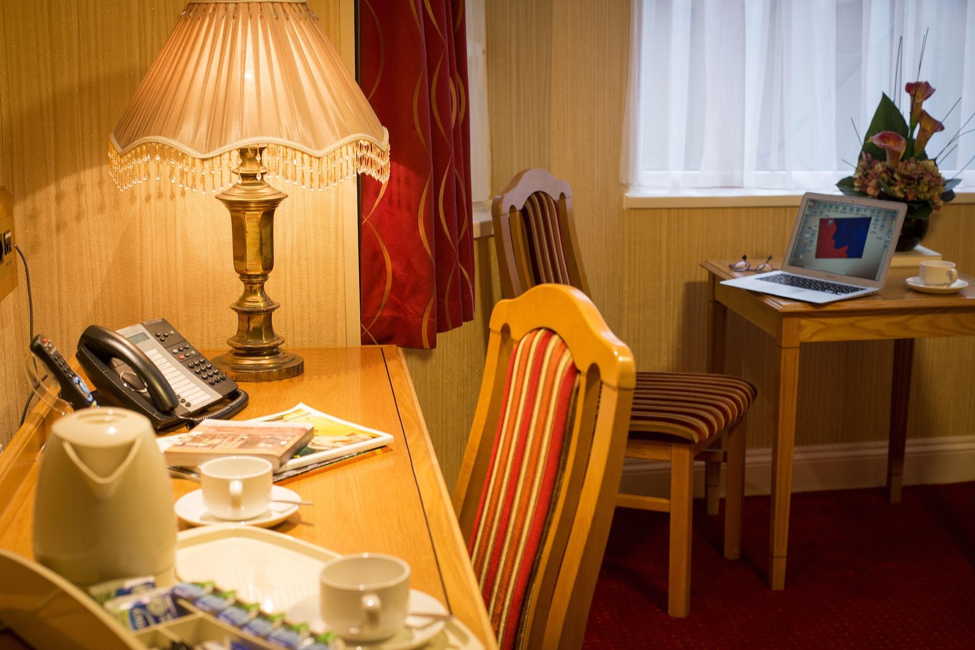 Hotel The Montana 3*