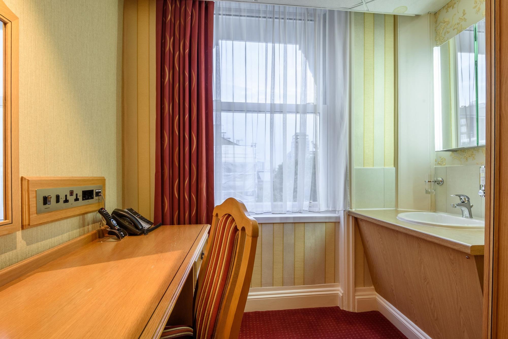 Hotel The Montana 3*