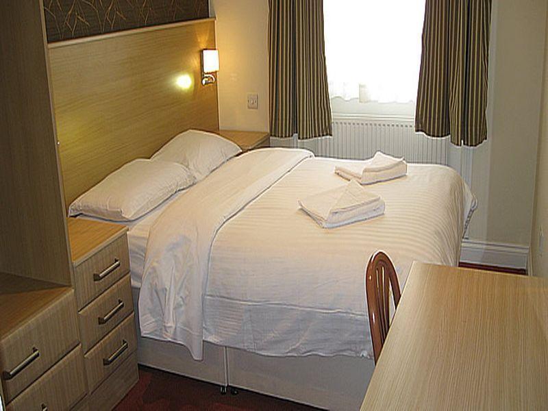 Mina House 2* London