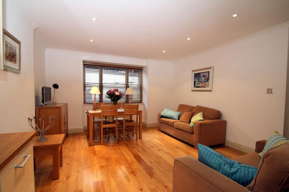 Paddington Serviced Apartment *
