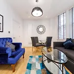 Garrick Mansions By Aeria Apartments