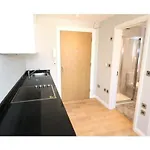Godson Studio Apartment01