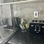 Stunning Oxford Street Furnished Apartment