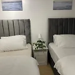 Newsuites