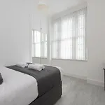 Tower Bridge Exclusive Two Bedroom Apartment