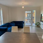 Entire Apartment In London