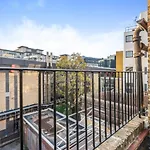 Central London-Modern Contemporary Flat