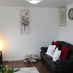 Cosy London Holiday Home