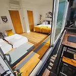 Top Floor Room In Baker St