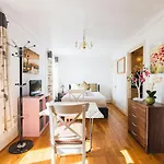Pass The Keys Earl\'S Court Top Floor Apartment