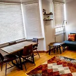 Airy, 3 Bedrooms, Ensuite , Central London Flat