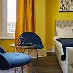 Luxury Holiday Home Elizabeth Line