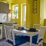 Luxury Holiday Home Elizabeth Line