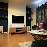 Enfield North London 3Br Apartment
