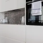 Luxury Covent Garden Holborn 1 Bed Apartment