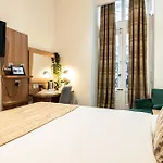 Lancaster Court Hotel