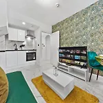 Modern One Bedroom Flat - Sleeps 3 - Near London Zoo, Regent\'S Park, Camden Market - London Nw3 Finchley Road