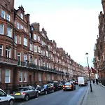 Chelsea Classic Apartments