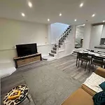 Stunning 3Br Maisonette In Brixton