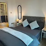 Cosy Views
