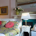 Dawson Place, Juliette\'S Bed And Breakfast