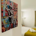 Captivating 2-Bed Apartment In Canary Wharf