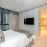 Oxford Street Station Lovely Lux Flat Sleeps Up To 6