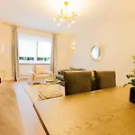 Primrose Hill Apartments