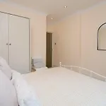 Stylish 4Bed 2 Bath, Nw London Large Apartment