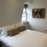 New! Fantastic 1 Bedroom Flat Sw6 Near Central London