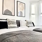 Serviced 4 Bed 2 Bath Manor Park House