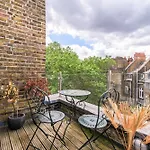 Gorgeous Hampstead Flat