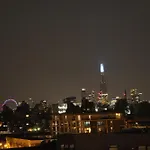 Greenwich Skyline Retreat - 2Bed Flat