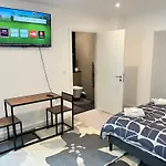 Royal King Studio Apartment Exel