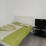 Acre Apartment Wimbledon Ground Floor